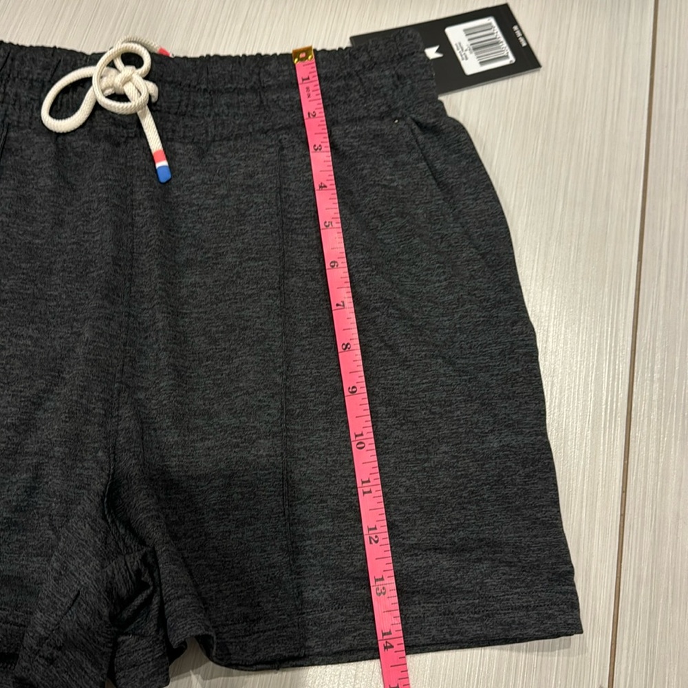 Fourlaps NWT Stratus Short Black Heather with drawstring, very soft. Dark Grey. - Picture 9 of 11